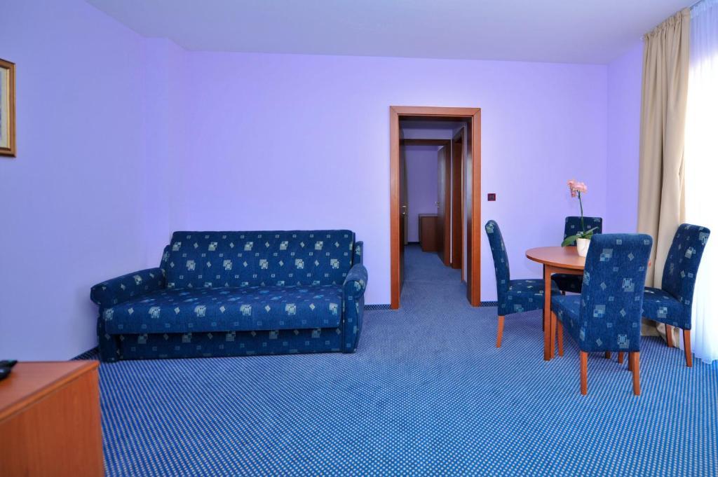 Villa Kastel Povljana Exteriör bild